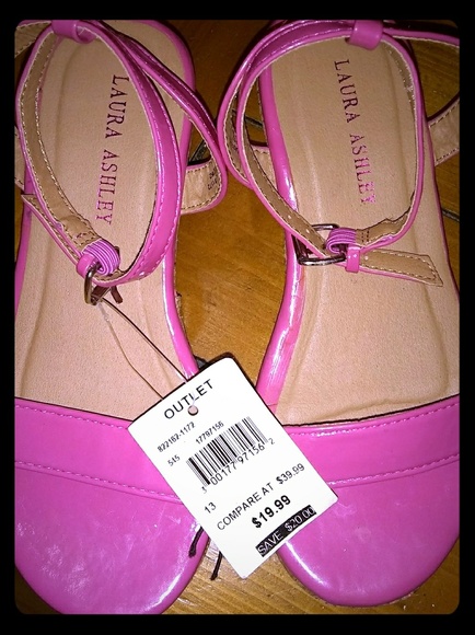 Laura Ashley Other - Girls Nwt Laura Ashley sandles
